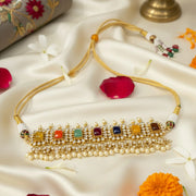 Navratna Noor Polki choker in 92.5 silver with multicolor gemstones – close-up